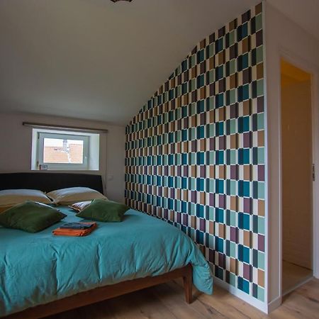 Emilie Une Nuit - 3 Chambres Au 2E Etage - Maison Avec Chats Vandieres  Екстер'єр фото